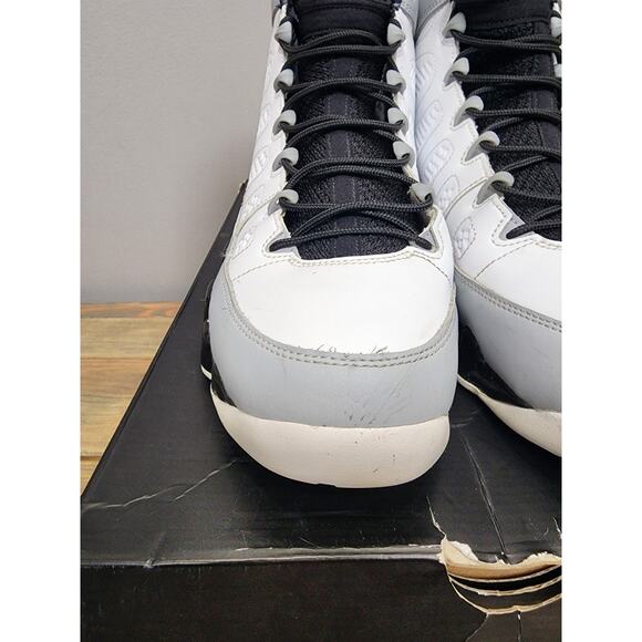 Nike Air Jordan 9 Retro Barons 2014 Men’s Size 11 White Black 302370-106 main image 10